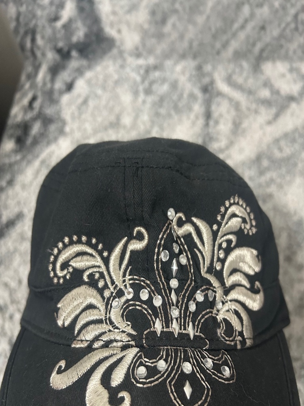 Women’s military style fashion hat